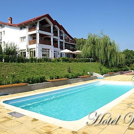 Hotel Wels Baltenii de Sus ภายนอก รูปภาพ