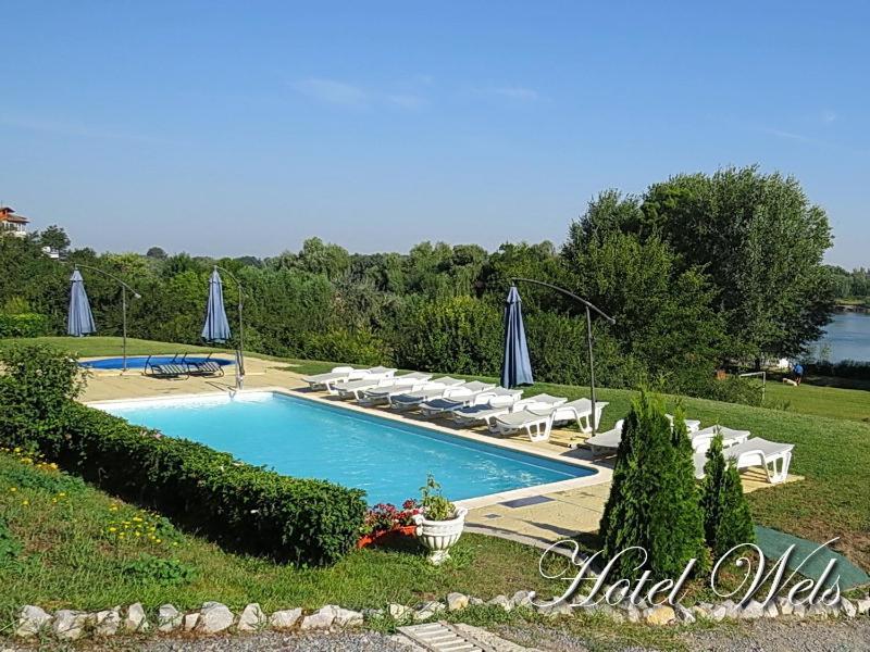 Hotel Wels Baltenii de Sus ภายนอก รูปภาพ
